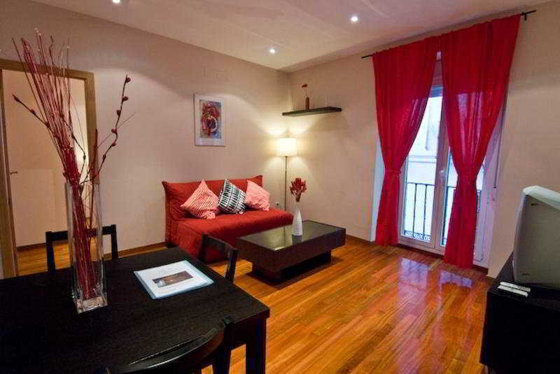 Prado Apartments Madrid Exterior photo